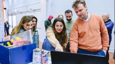 Con la presencia del intendente Wesner, fue inaugurada la Expo Educativa Olavarría Estudia