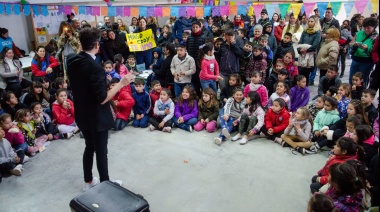 Los festejos por el Mes de las Infancias comenzaron a puro color y diversión