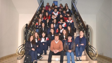 El intendente Wesner recibió a estudiantes del Colegio Estrada