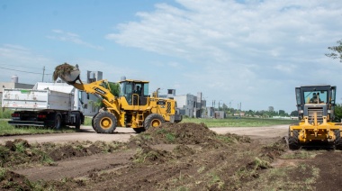 El Municipio lleva adelante diferentes frentes de obras de mantenimiento de calles en simultáneo
