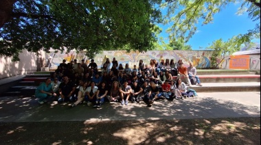Exitosa jornada de conversatorios para adolescentes