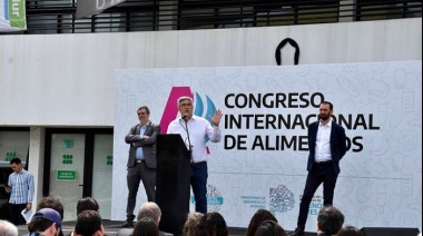 El Ministro Javier Rodríguez encabezó el Primer Congreso Internacional de Alimentos