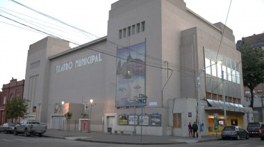 La Escuela Municipal de Danzas cierra el año con un muestreo en el Teatro Municipal