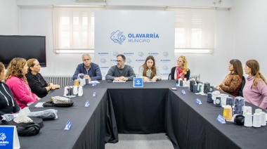 El Municipio realizó la primera entrega de insumos a emprendedoras del rubro textil