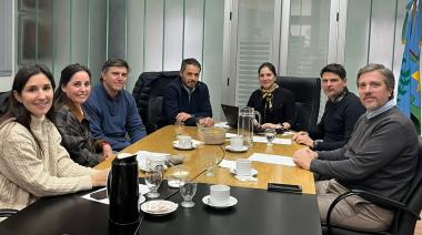 Endere se reunió con autoridades de la Unión Industrial de la Provincia