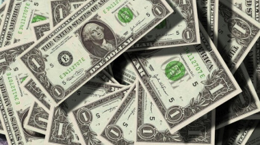 El dólar oficial pegó otro salto y es récord en la era Milei: ¿a cuánto cerró?