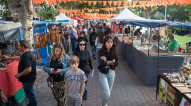 Feria por el Día de la Primavera en el Paseo de Artesanos