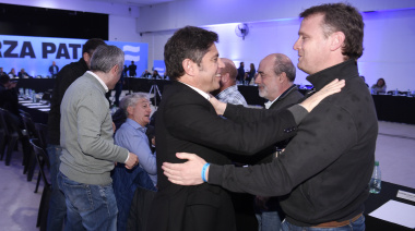 Kicillof encabezó un encuentro con candidatos, intendentes y dirigentes de Fuerza Patria