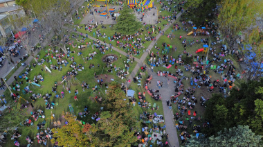 Una verdadera multitud disfrutó de la tercera edición de la Fiesta de la Torta Frita