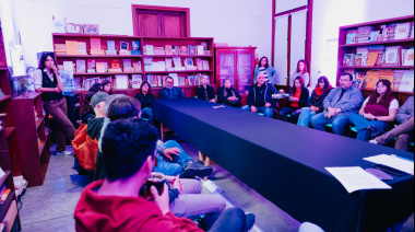 El intendente encabezó un encuentro en el Día del Respeto a la Diversidad Cultural
