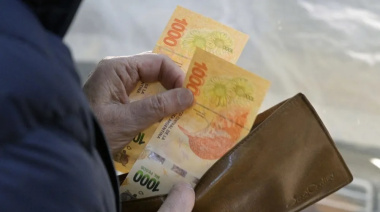 Los salarios subieron 3,2% en agosto y acumulan un incremento de 27,6% en lo que va del año