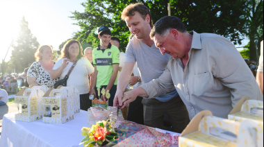 En un domingo a pleno sol Sierras Bayas celebró su 146º aniversario