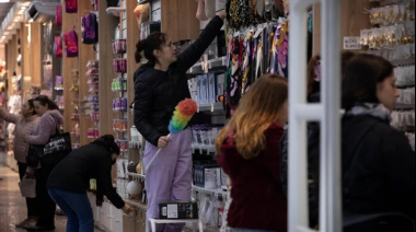 Las ventas minoristas cayeron otro 1,4% interanual en octubre