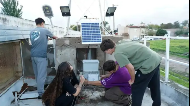 Una escuela de Necochea tiene el primer parque minieólico escolar del mundo