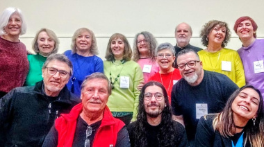 Concierto del Grupo Vocal Cantares a beneficio de la Biblioteca Collinet