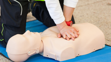 Jornadas de capacitación en RCP para personal de Colonias de Verano