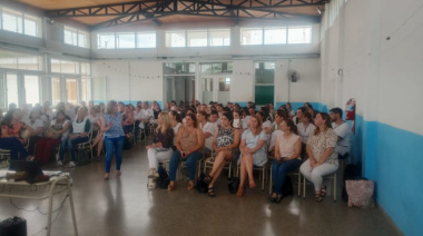 Se realizó una importante reunión sobre vacunación entre autoridades educativas y equipos de salud