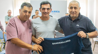 El Municipio hizo entrega de indumentaria al cuerpo de banderilleros “Los Gladiadores”