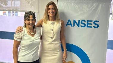 Herrero Valtuille asumió Anses Bolívar y posó con Arouxet