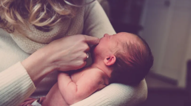 Los nacimientos siguen en caída en PBA: en 2025 hubo un 55% menos que en 2020