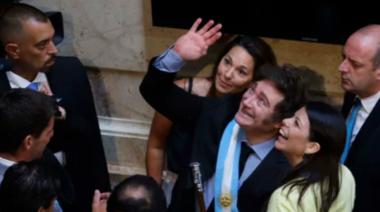 Un 40% dice que no llega a fin de mes, pero Milei ganaría hoy un balotaje por amplio margen