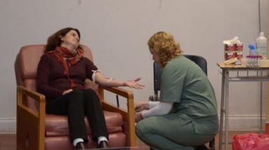 La solidaridad no se toma vacaciones: el Servicio de Hemoterapia recibe personas voluntarias para donación de sangre
