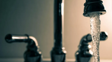 Equipo del CONICET desarrolló un material innovador para remover arsénico del agua