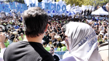 Kicillof en el 24-M: "Hoy luchar por los DDHH significa también luchar por los despedidos"