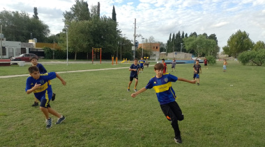 La Escuela Municipal de Fútbol retomó sus actividades en distintos puntos de la ciudad