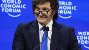 En plena crisis económica, Javier Milei compartió 50 historias en menos de 24 horas