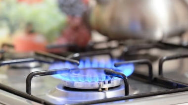 Autorizan una suba de la tarifa de gas desde mayo para el AMBA y el interior