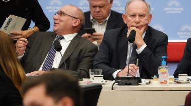 Ley de Glaciares: el oficialismo consiguió dictamen y buscará convertirla en ley