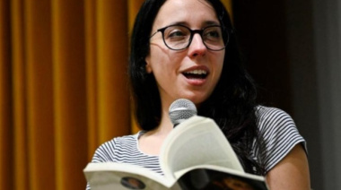 Charla abierta con la historiadora Julia Rosemberg en el Salón Rivadavia