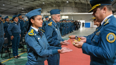 En una emotiva ceremonia 320 aspirantes pasaron a ser cadetes de primer año en el SPB