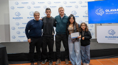 El intendente Wesner participó del acto de entrega de tenencias definitivas y actas de afectación de vivienda