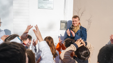 Wesner visitó la Escuela N° 51 y recorrió las obras recientemente culminadas