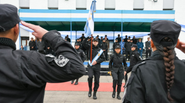 Más de 400 cadetes del Servicio Penitenciario Bonaerense juraron fidelidad a la Bandera Nacional