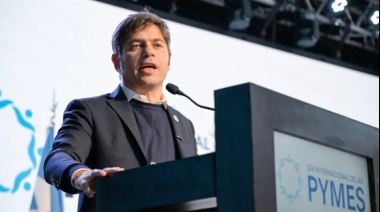 Ante empresarios, Kicillof dijo que el modelo Milei provoca "la muerte de las pymes"