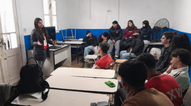 El Municipio brindó una nueva capacitación a estudiantes de Sierras Bayas sobre técnicas de guiado turístico