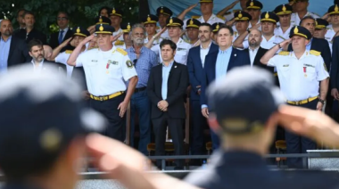 Anuncian un aumento salarial para la Policía Bonaerense: 7% en dos tramos