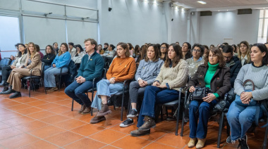 Con una nutrida participación se llevó a cabo una Jornada de Actualización en Lactancia Materna