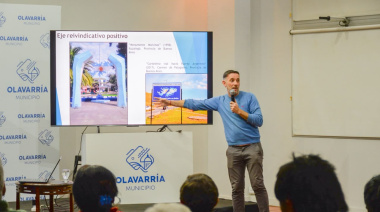 Ante un importante marco de concurrentes se llevó a cabo la charla “Marcas territoriales de la cuestión Malvinas”