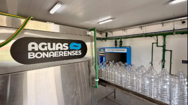 La Provincia ya tiene su primera planta embotelladora de agua