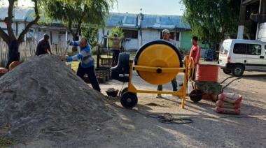 Desde una cárcel de Sierra Chica elaboraron mil bloques de hormigón para instituciones escolares locales