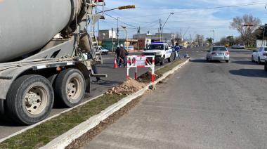 Proyecto Integral de Seguridad Vial: instalaron equipos para controlar cruces en rojo y altas velocidades