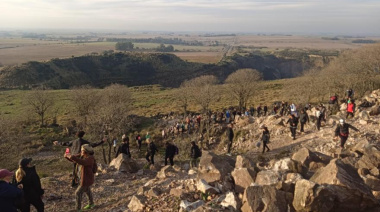 “Aventura con Historia”: caminata guiada y yoga al aire libre en Sierras Bayas
