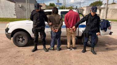 Aprehendieron a dos personas que escapaban con elementos robados de un establecimiento rural