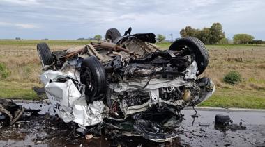 Cuatro personas murieron tras un choque frontal entre dos vehículos en la Ruta 65