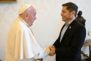 El Gobernador Axel Kicillof fue recibido por el Papa Francisco