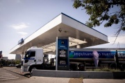 YPF ya implementó su plan de autodespacho con descuentos durante la madrugada